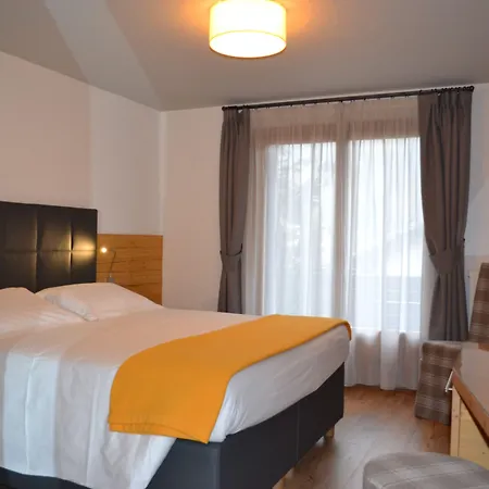 Hotell Pilier D'angle & Wellness Courmayeur