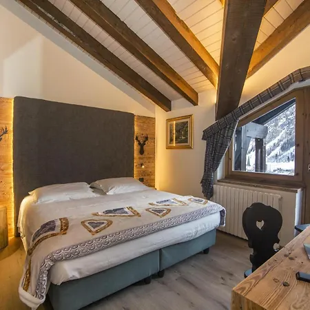 Otel Pilier D'angle & Wellness Courmayeur