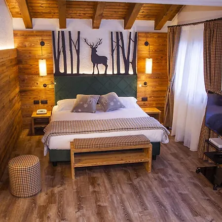 Pilier D'angle & Wellness 3* Courmayeur