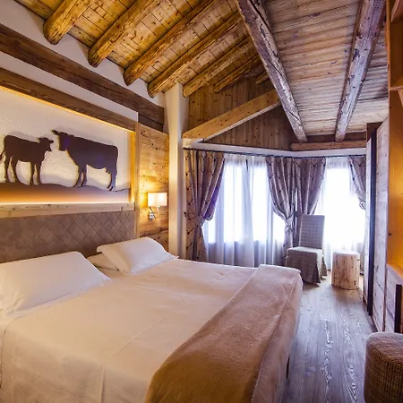 Pilier D'angle & Wellness 3* Courmayeur