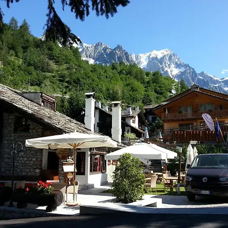 Pilier D'angle & Wellness Otel
