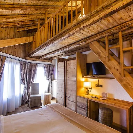Pilier D'angle & Wellness Otel